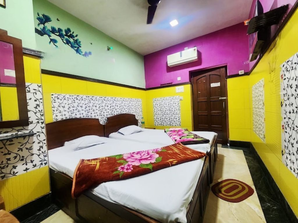 Deluxe Double Room | Free WiFi