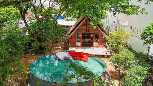 Eclectic Variations on a staycation spot.