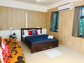 1 quarto, Wi-Fi de cortesia, roupa de cama