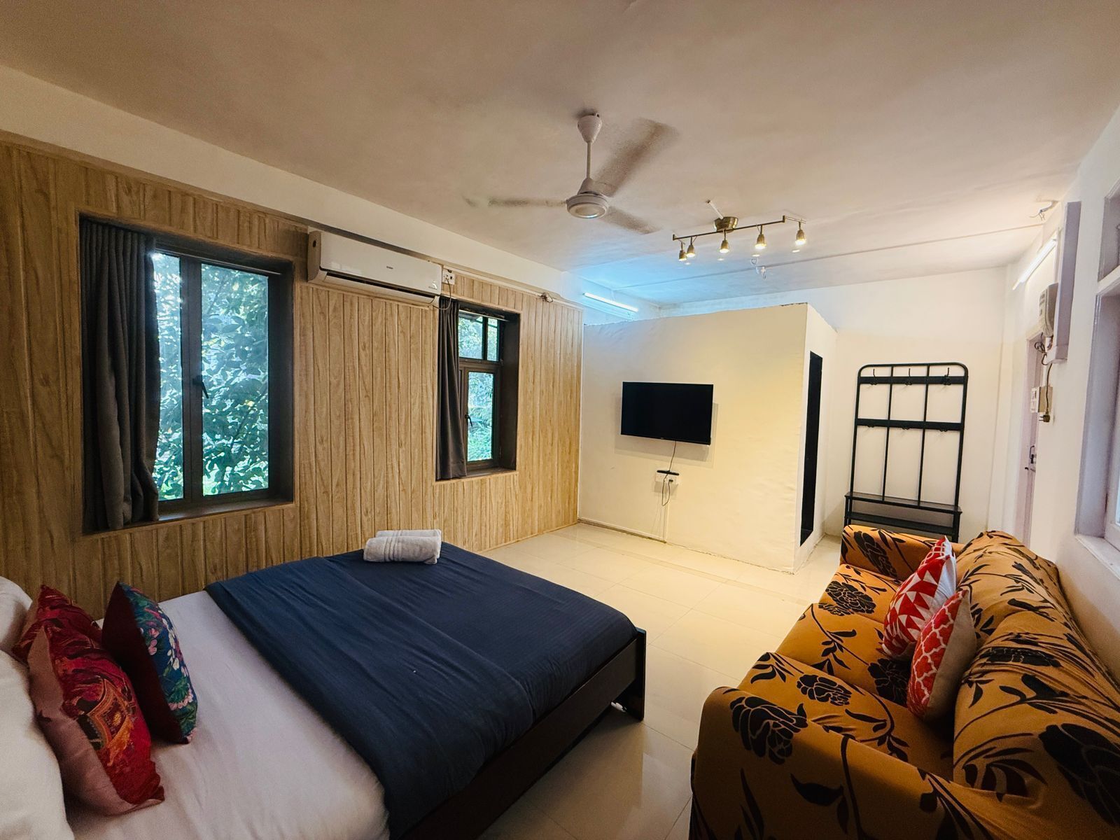 1 soverom, wi-fi (inkludert) og sengetøy