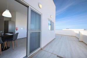 Penthouse, City View | Outdoor dining - Corner Terrace 1BR Penthouse - Sea Views (St. Paul's Bay)