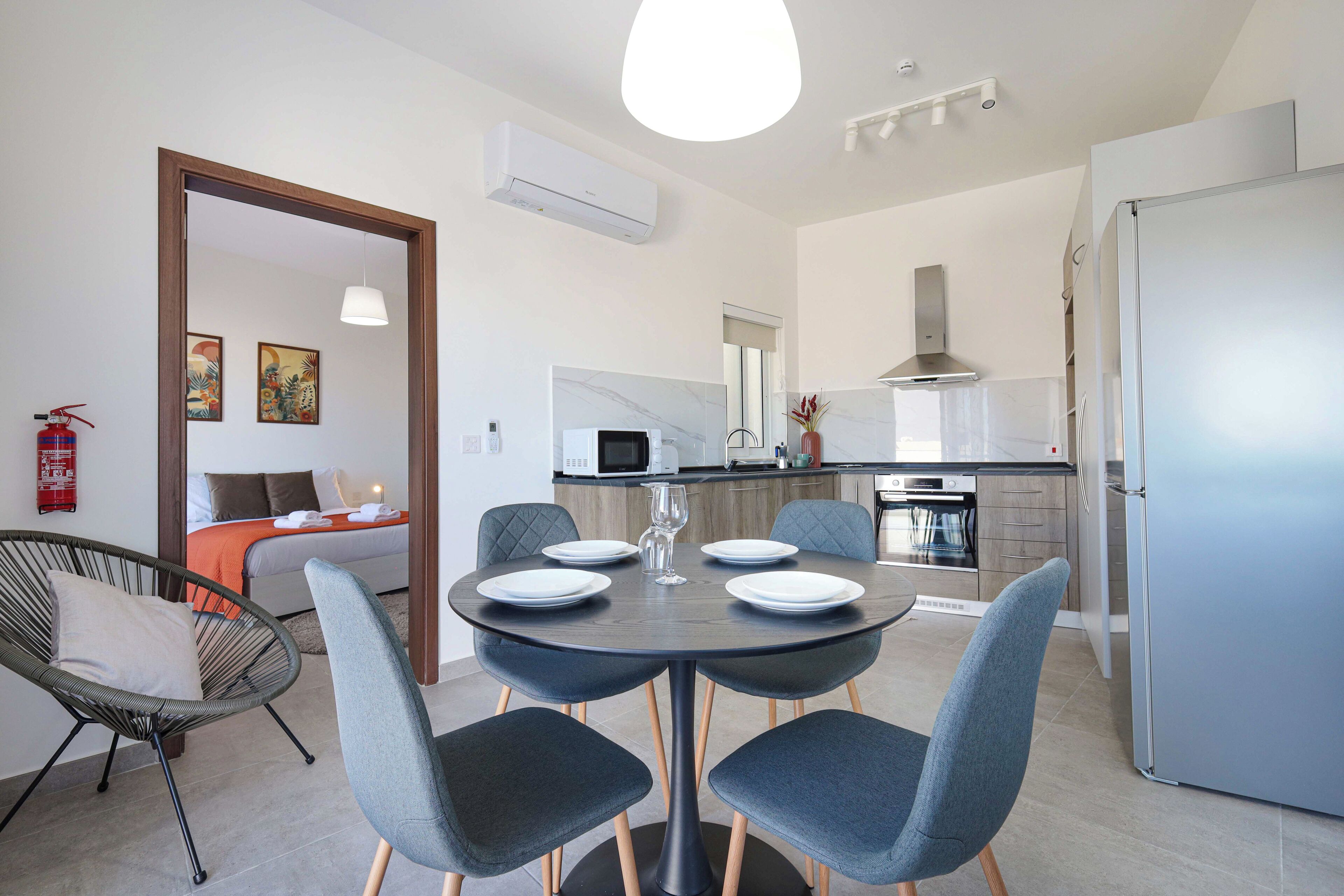 Penthouse, City View | Dining