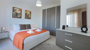 Penthouse, City View | Langsir/tirai gelap terus, seterika/papan seterika, Wi-fi percuma 