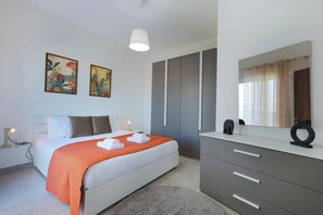 Penthouse, City View | Blackout curtains, iron/ironing board, free WiFi - Corner Terrace 1BR Penthouse - Sea Views (St. Paul's Bay)