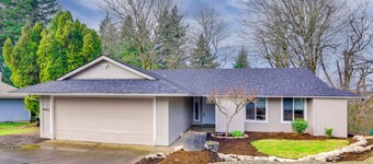 Peace & Serenity in Gresham! Sleek Home w/ Yard