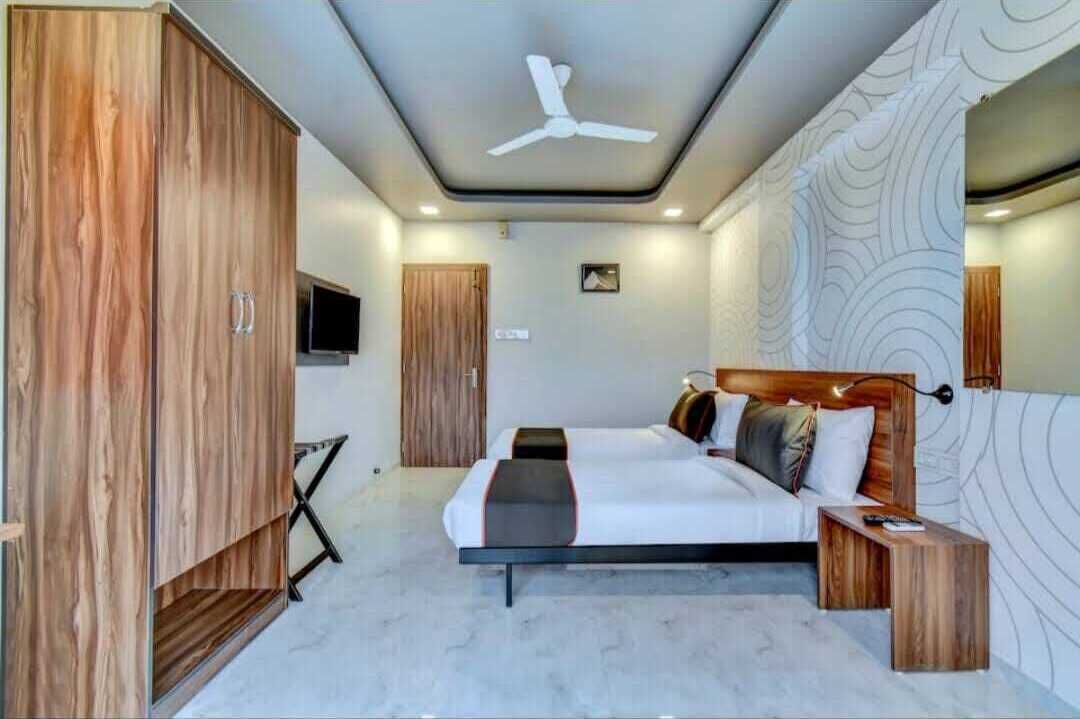 Economy Single Room, City View | Blackout drapes, iron/ironing board, free WiFi