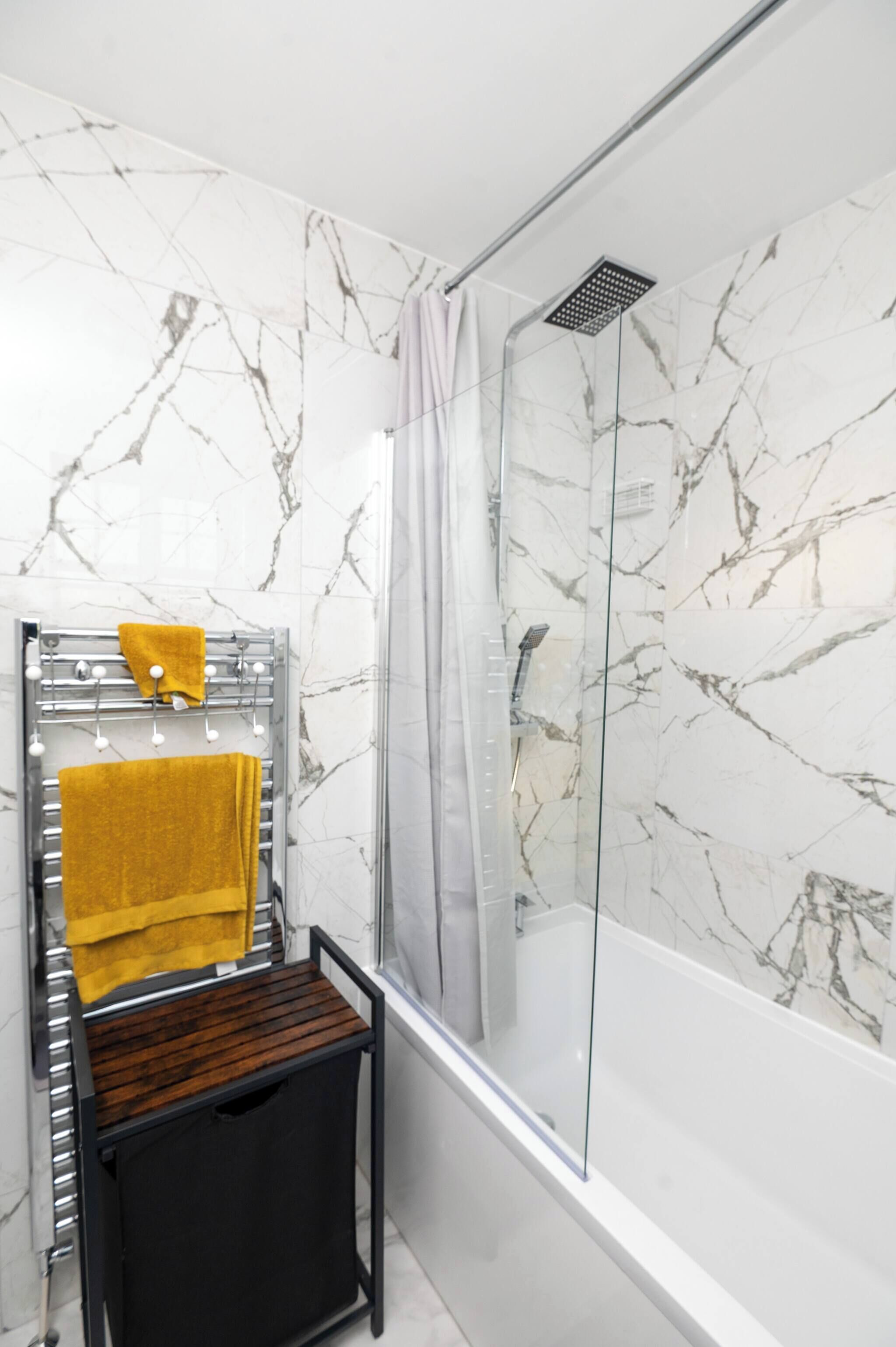 Bathroom shower