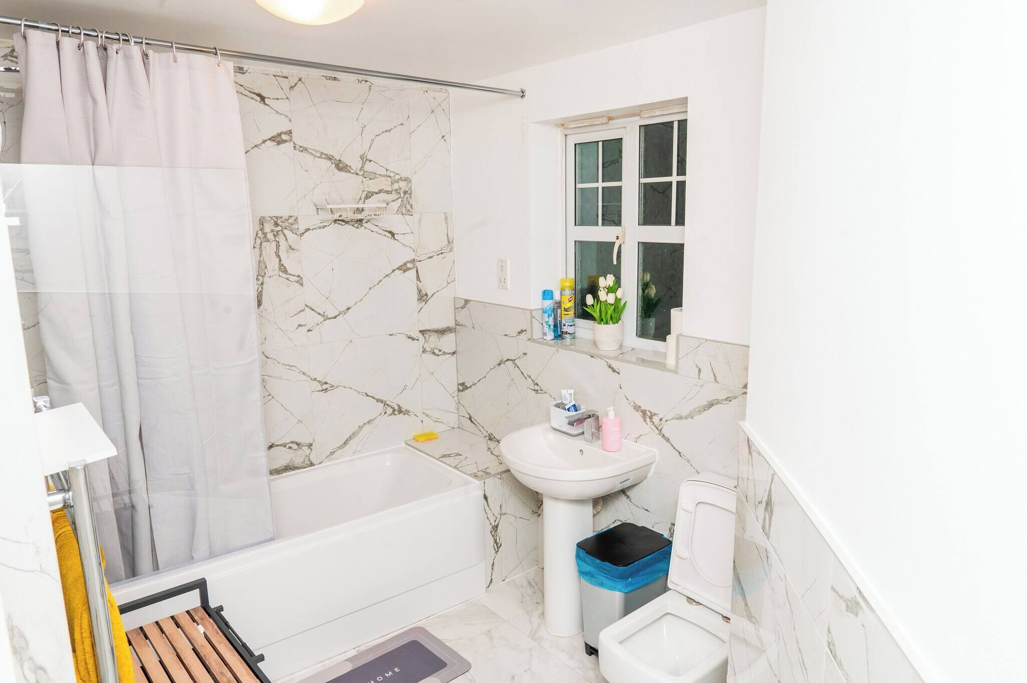 House, 3 Bedrooms | Bathroom