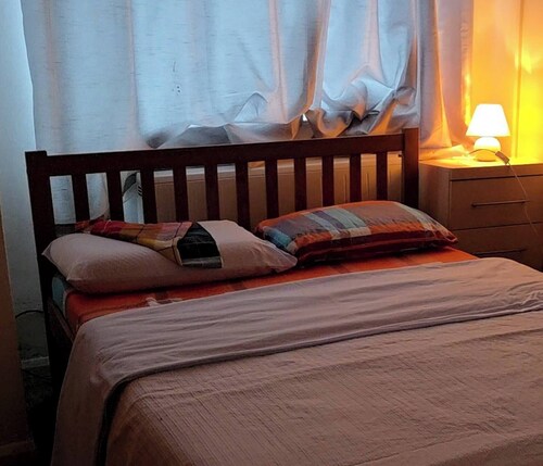 Room-cozy Private Guest Room in Central