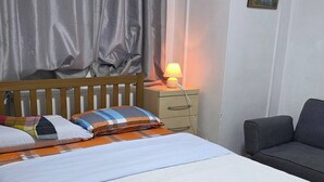 Unclassified image, 2 of 9, button - Room-cozy Private Guest Room in Central (Banbury)