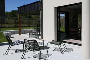 Outdoor dining - Ker Gavilou (Cancale)