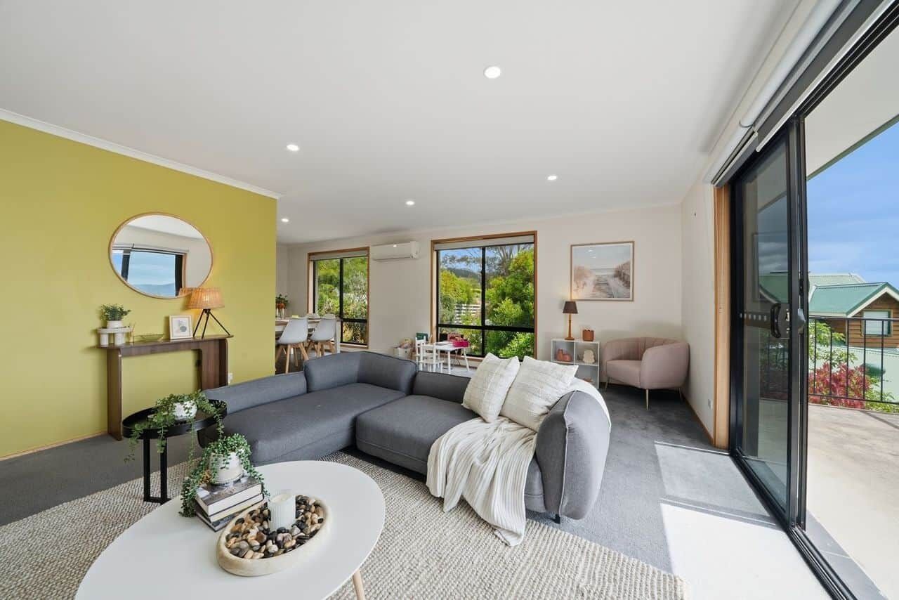 Televisión, mesa de ping pong