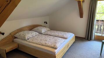 2 Schlafzimmer, Bettwäsche