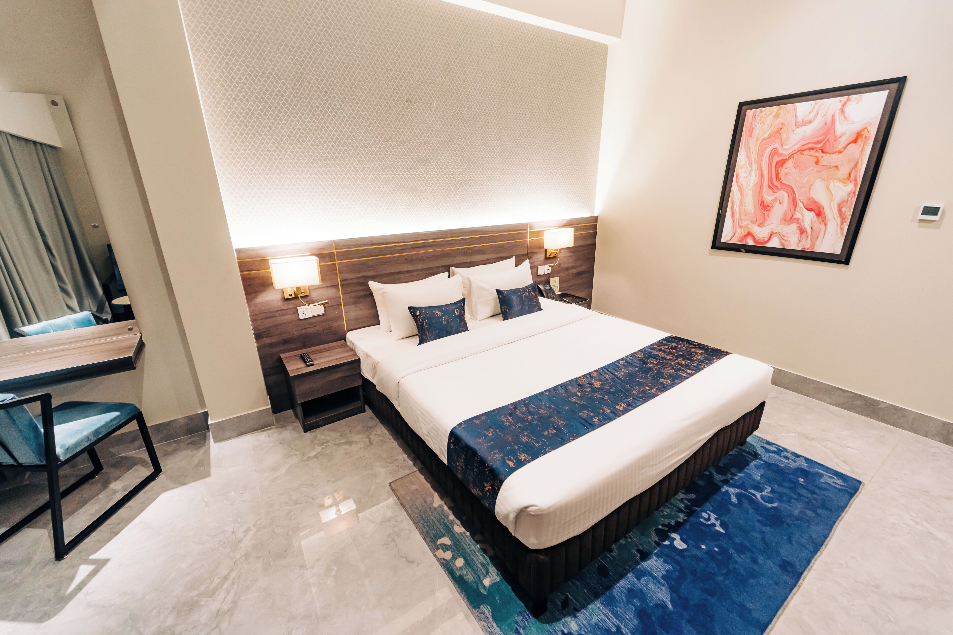 Deluxe Double Room, City View | Desk, laptop workspace, free WiFi