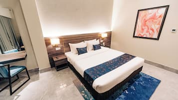 Deluxe Double Room, City View | Desk, laptop workspace, free WiFi