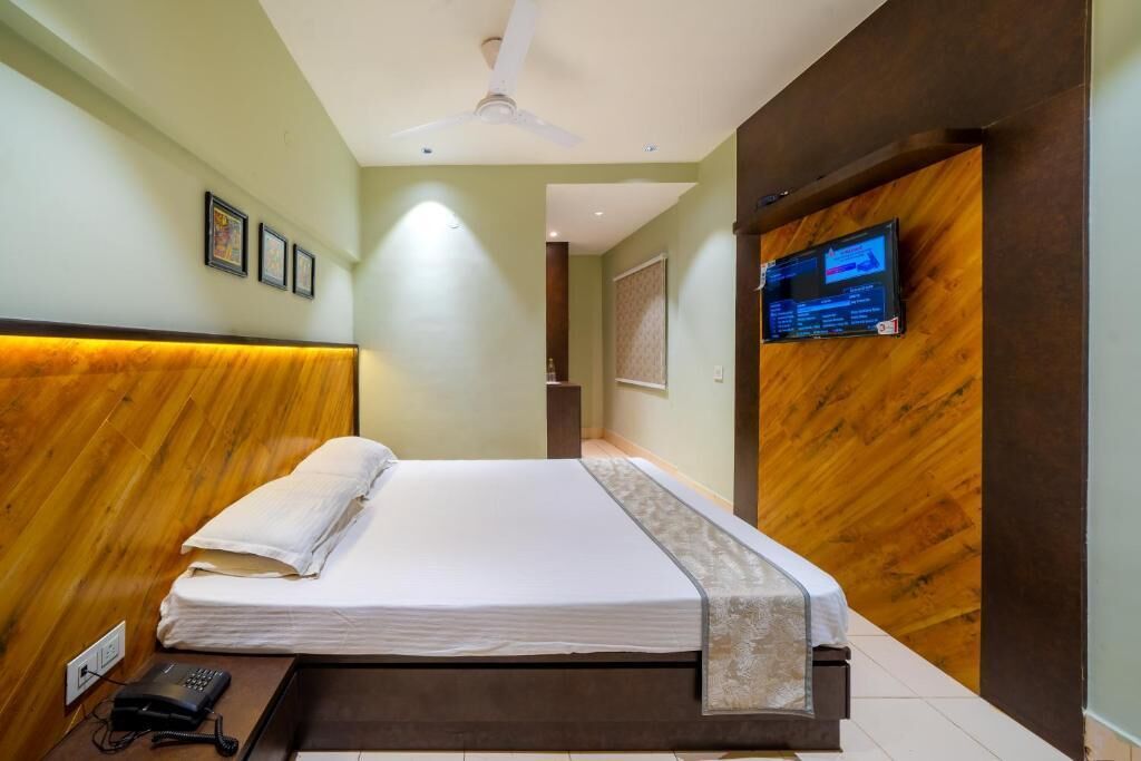 Superior Double Room, Balcony, City View