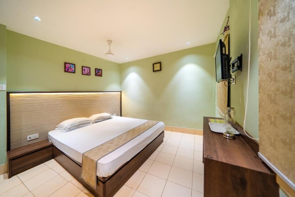 Deluxe Double Room, Balcony, City View