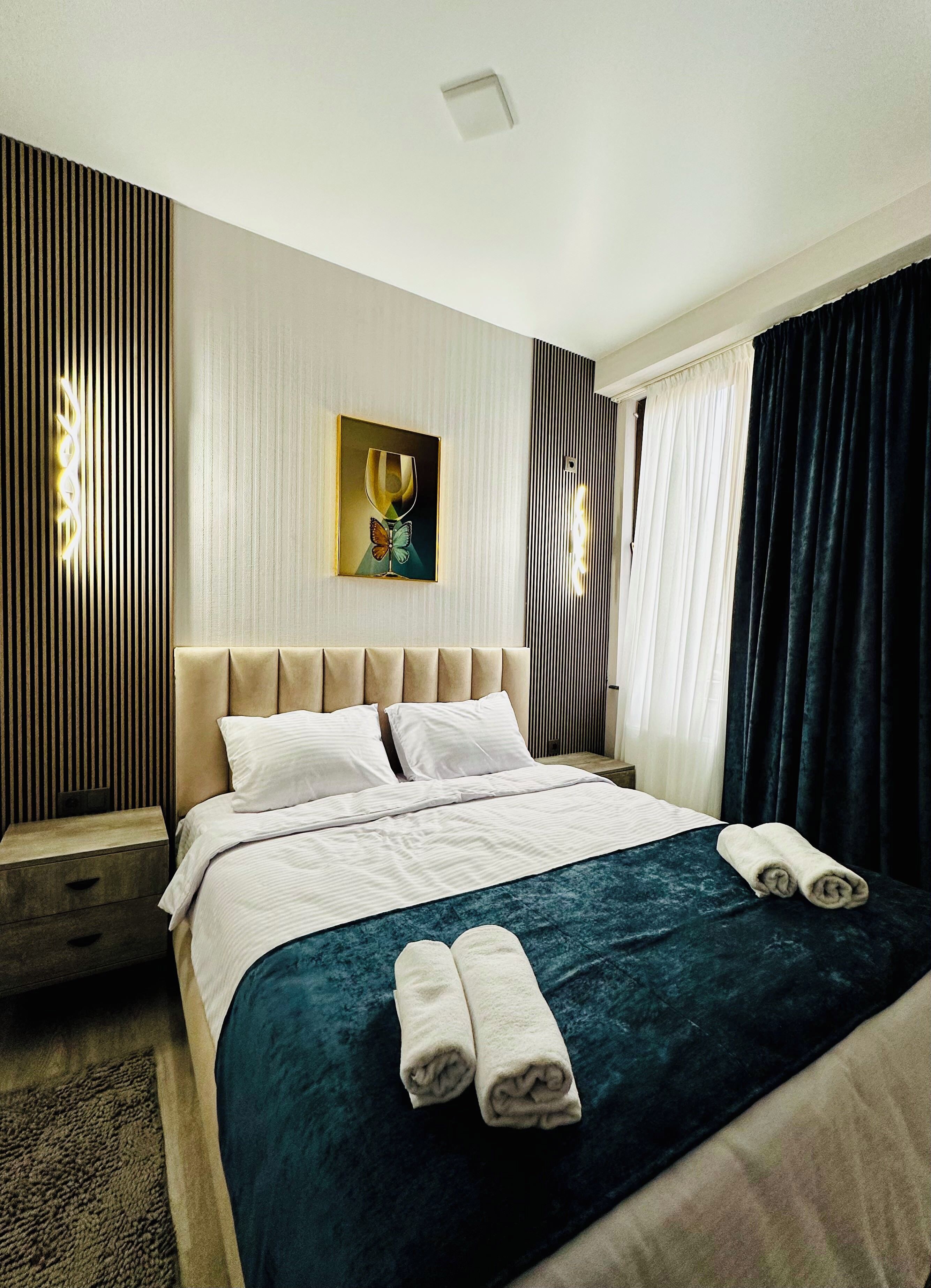 Phòng tiện nghi đơn giản, ban công, quang cảnh sân vườn | Bàn, truy cập Internet không dây miễn phí 