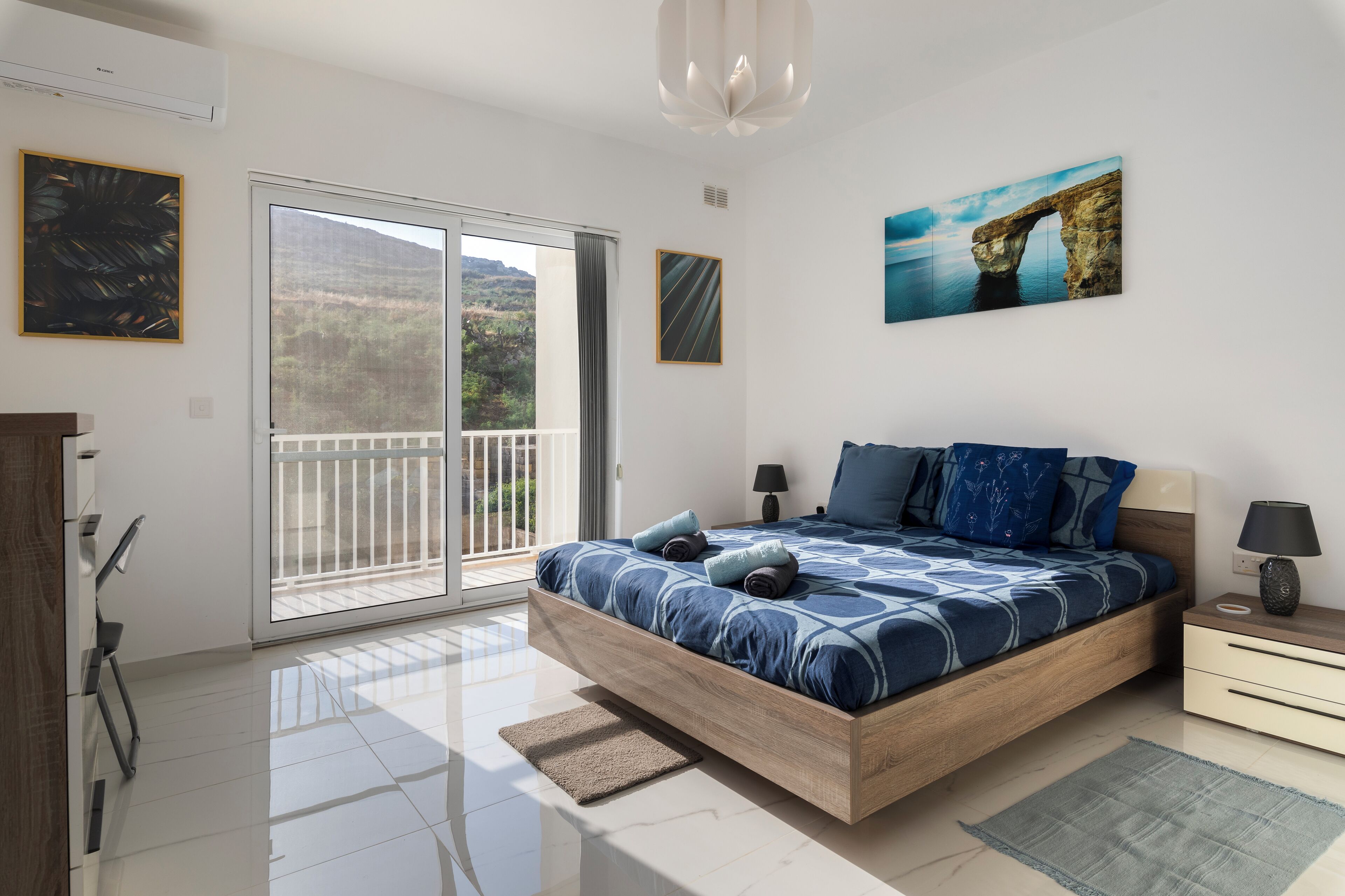 อพาร์ทเมนท์, วิวหุบเขา | ผ้าม่านกันแสง, เตารีด/โต๊ะรีดผ้า, Wi-Fi ฟรี