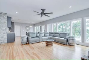 Imagen sin descripción, 5 de 48, botón