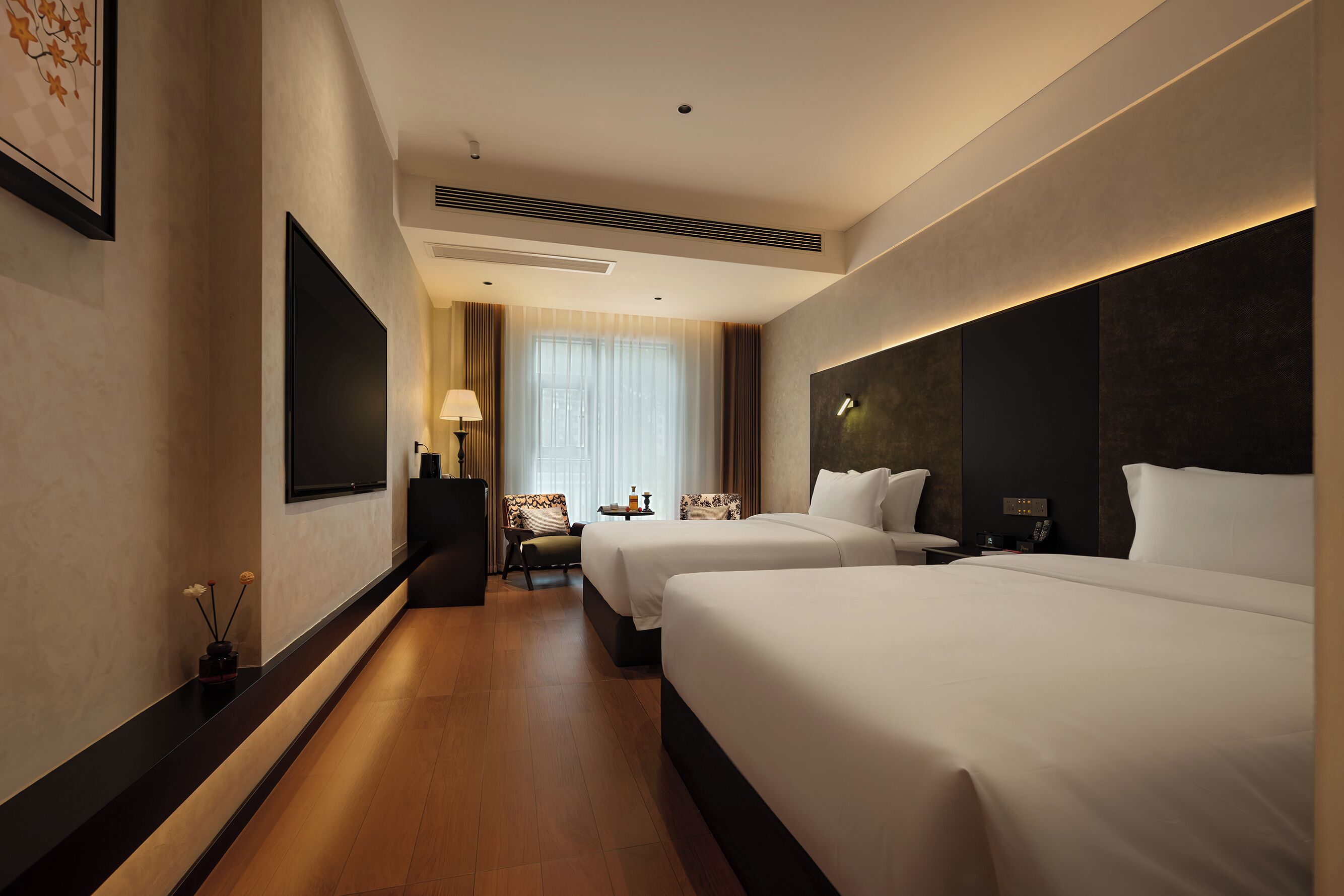 Tomannsrom – classic | Skrivebord, skrivebord for bærbar PC og wi-fi (inkludert)