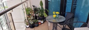 Outdoor dining - Room in Melbourne CBD (Melbourne)