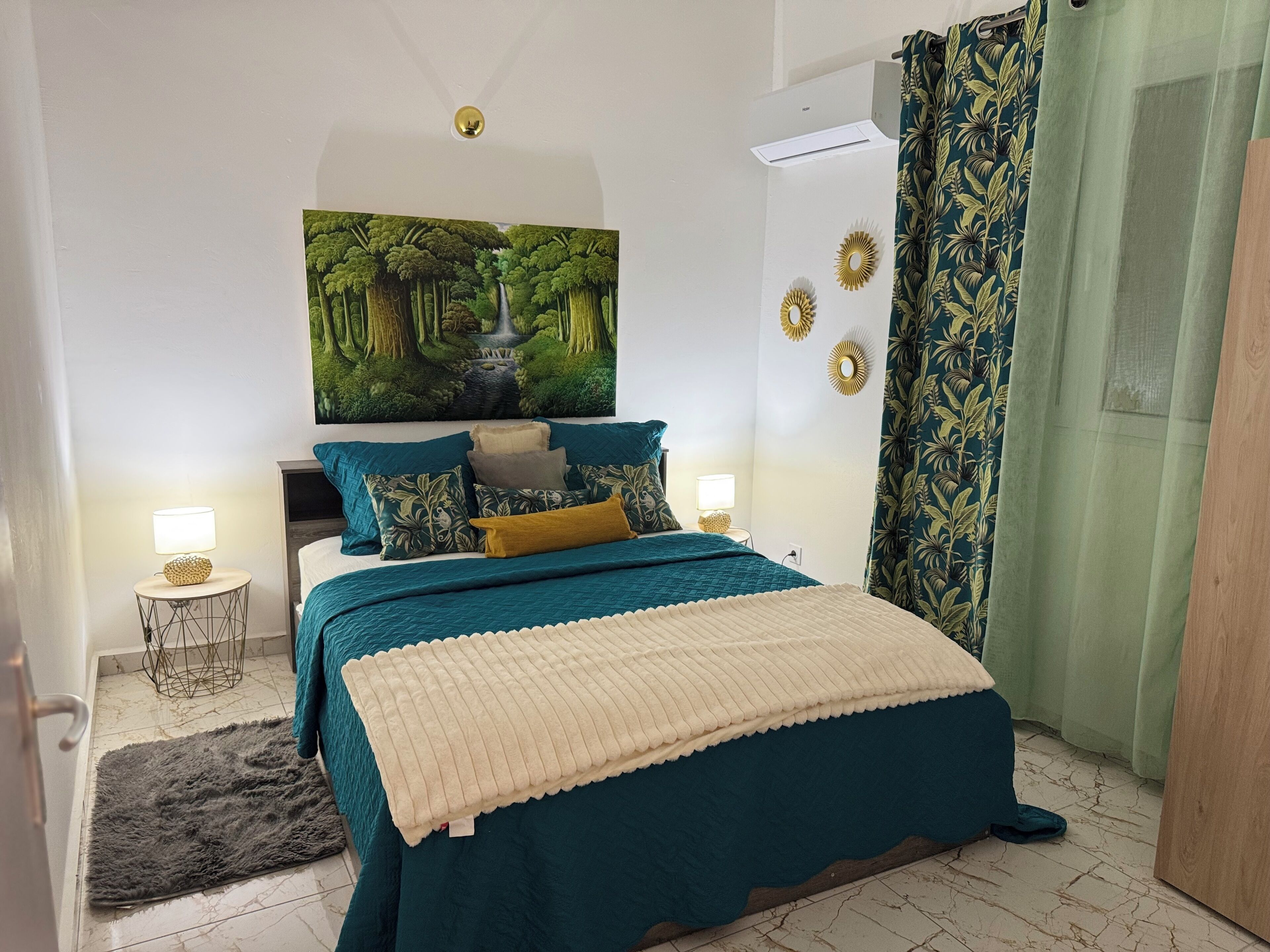 熨斗/熨衣板、WiFi、床单