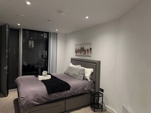 熨斗/熨衣板、上网接入、床单、轮椅无障碍