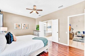 4 bedrooms, iron/ironing board, bed sheets