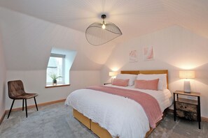 Fer et planche à repasser, Wi-Fi, draps fournis