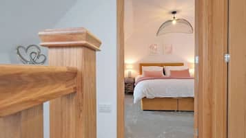 4 bedrooms, free WiFi