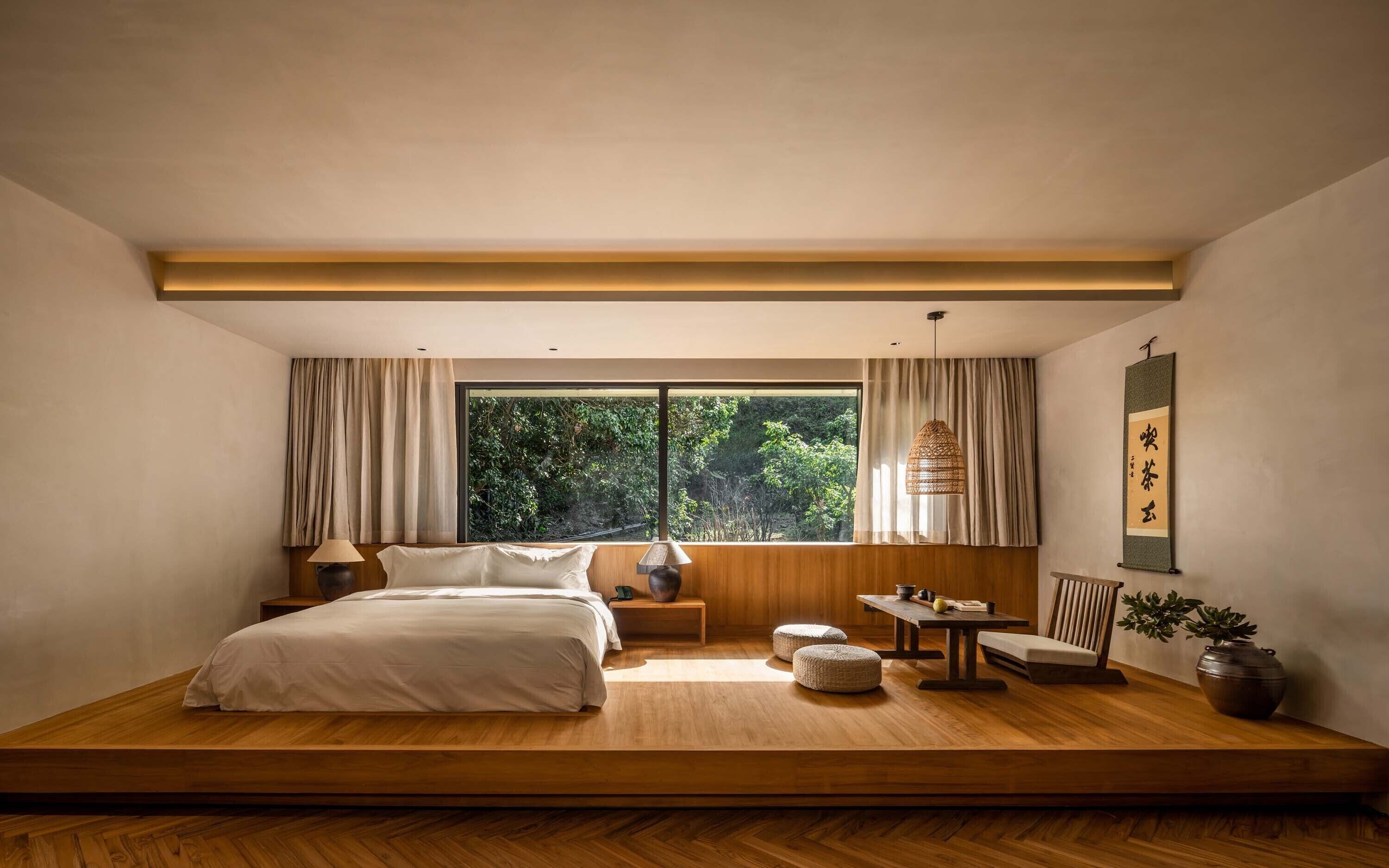 Phòng đôi Senior | Minibar với thức uống miễn phí, két bảo mật tại phòng, bàn 