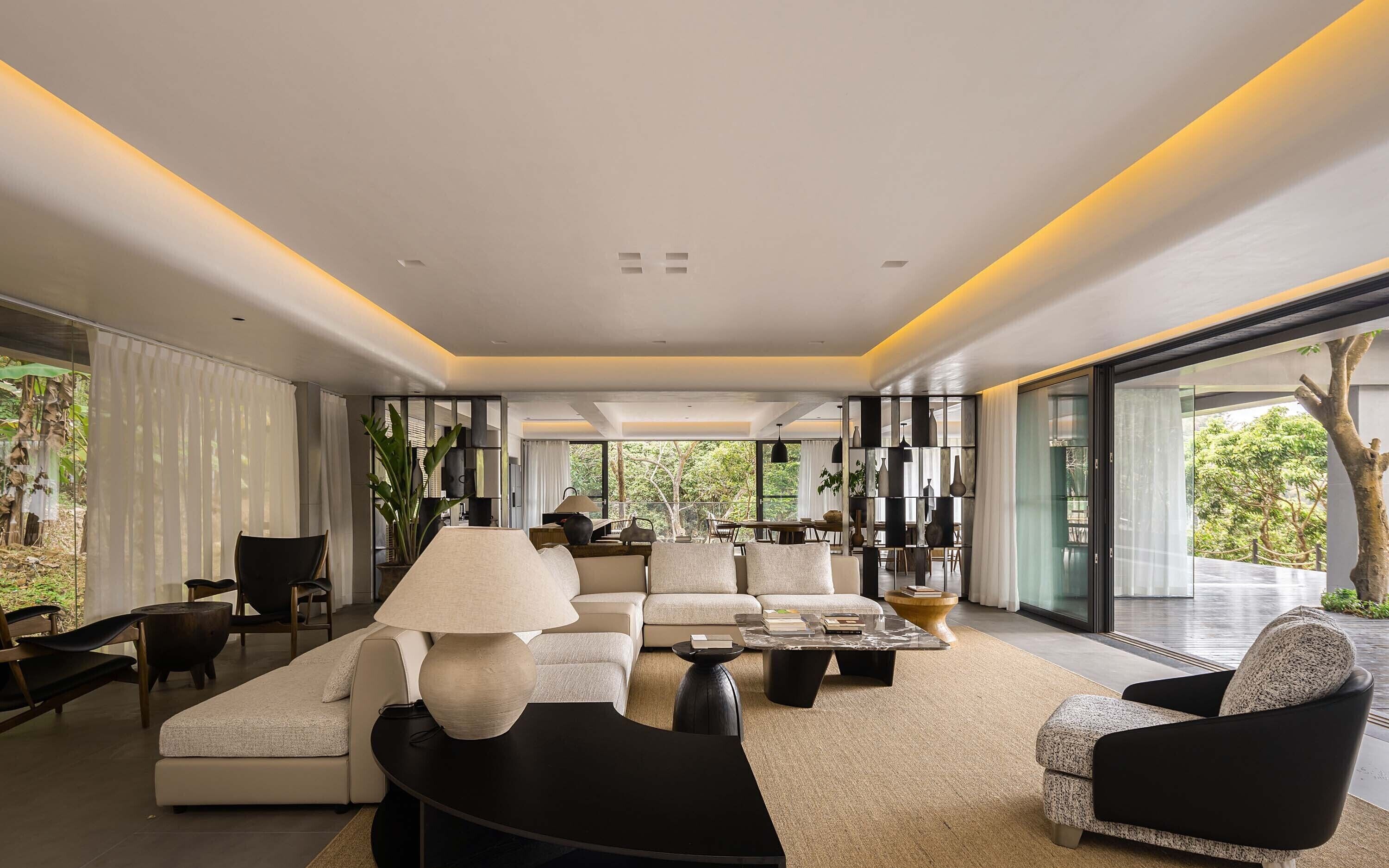 Nhà Cao cấp | Minibar với thức uống miễn phí, két bảo mật tại phòng, bàn 