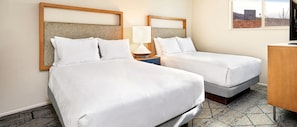 2 chambres, fer et planche Ă repasser, literie fournie