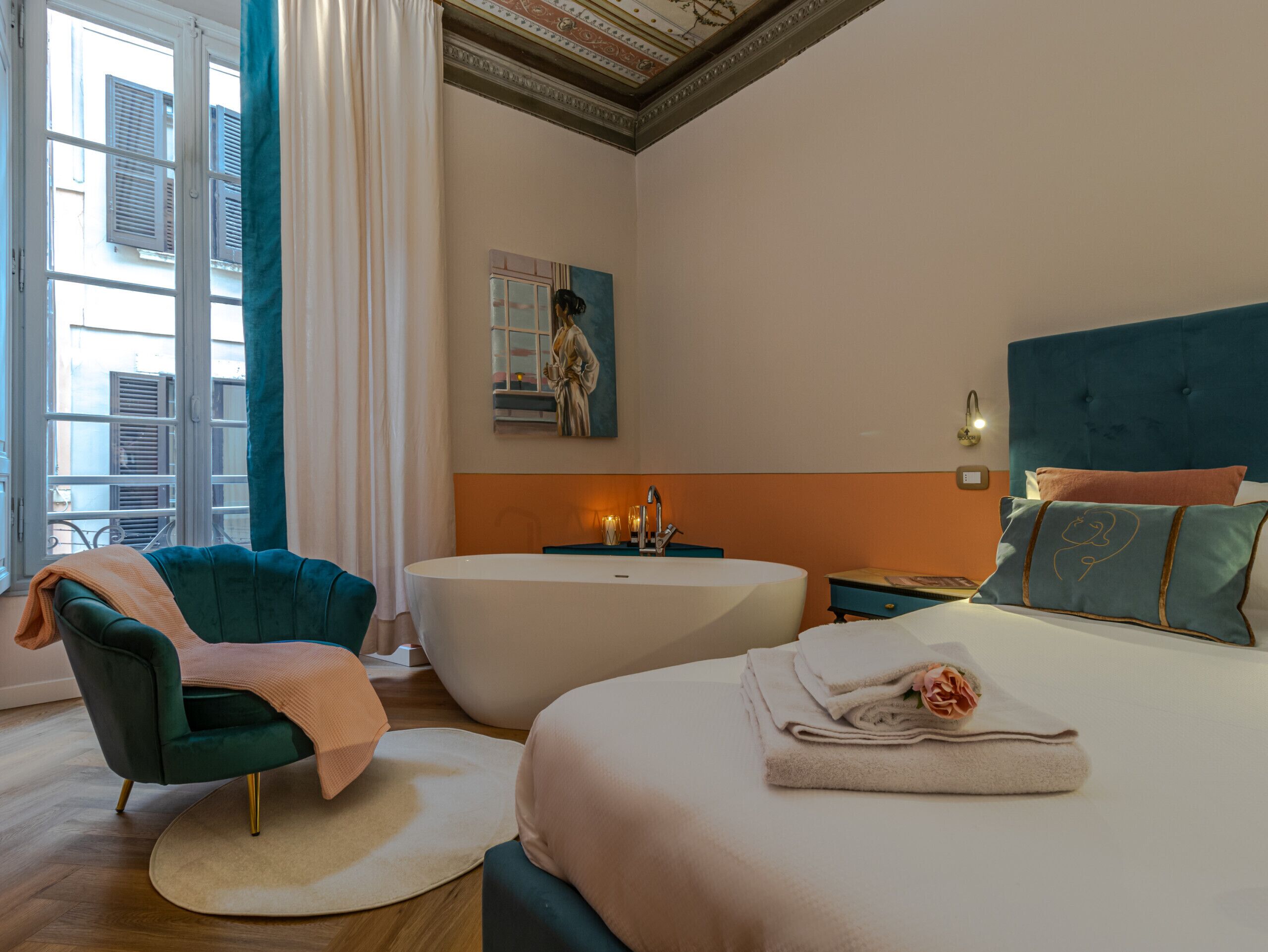 Free WiFi, bed sheets