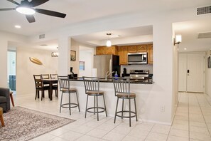 Fridge, microwave, oven, stovetop - Scottsdale Private Pool Oasis, Games, Minutes to Old Town (Scottsdale)