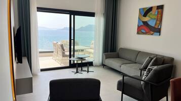 Suite - havudsigt | Opholdsområde | Plasma-tv