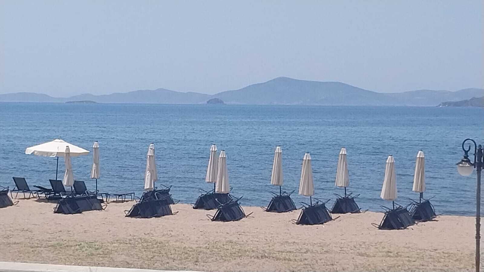 Beach nearby, sun loungers, beach umbrellas
