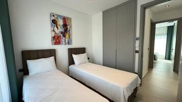 Premium bedding, in-room safe, blackout curtains, iron/ironing board