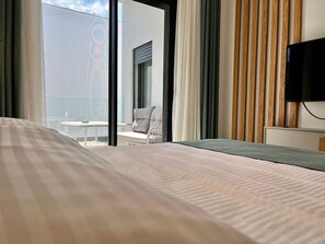 Studio Suite | Bộ đồ giường cao cấp, két bảo mật tại phòng, màn/rèm cản sáng 