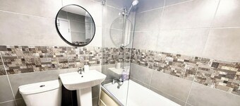 Exclusive 2 bedroom House in the Heart of Reading!
