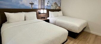 Clarion Pointe Kent - Seattle South
