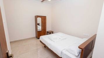 Deluxe Double Room | Free WiFi