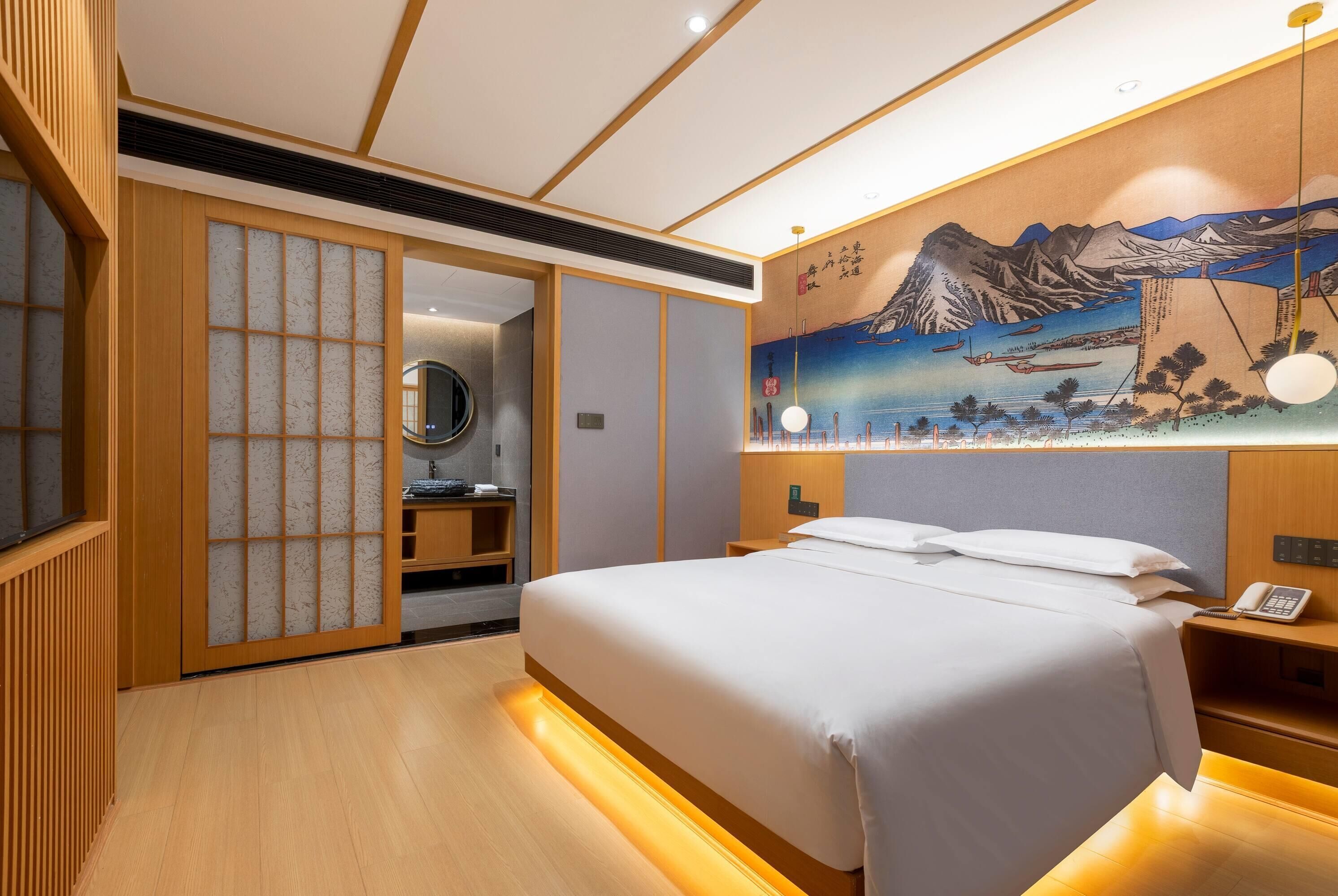Room, 1 King Bed, Non Smoking (Japanese-Style)