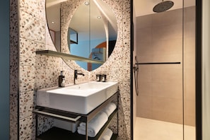 Shower, rainfall showerhead, hair dryer, towels
