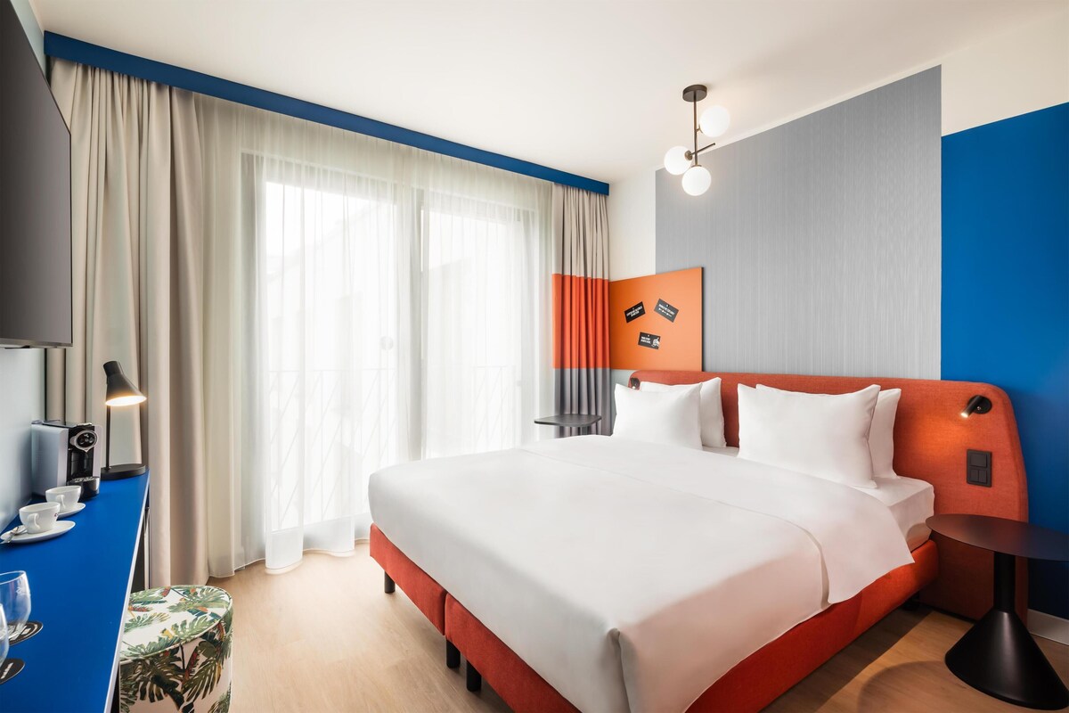 Room, 1 King Bed