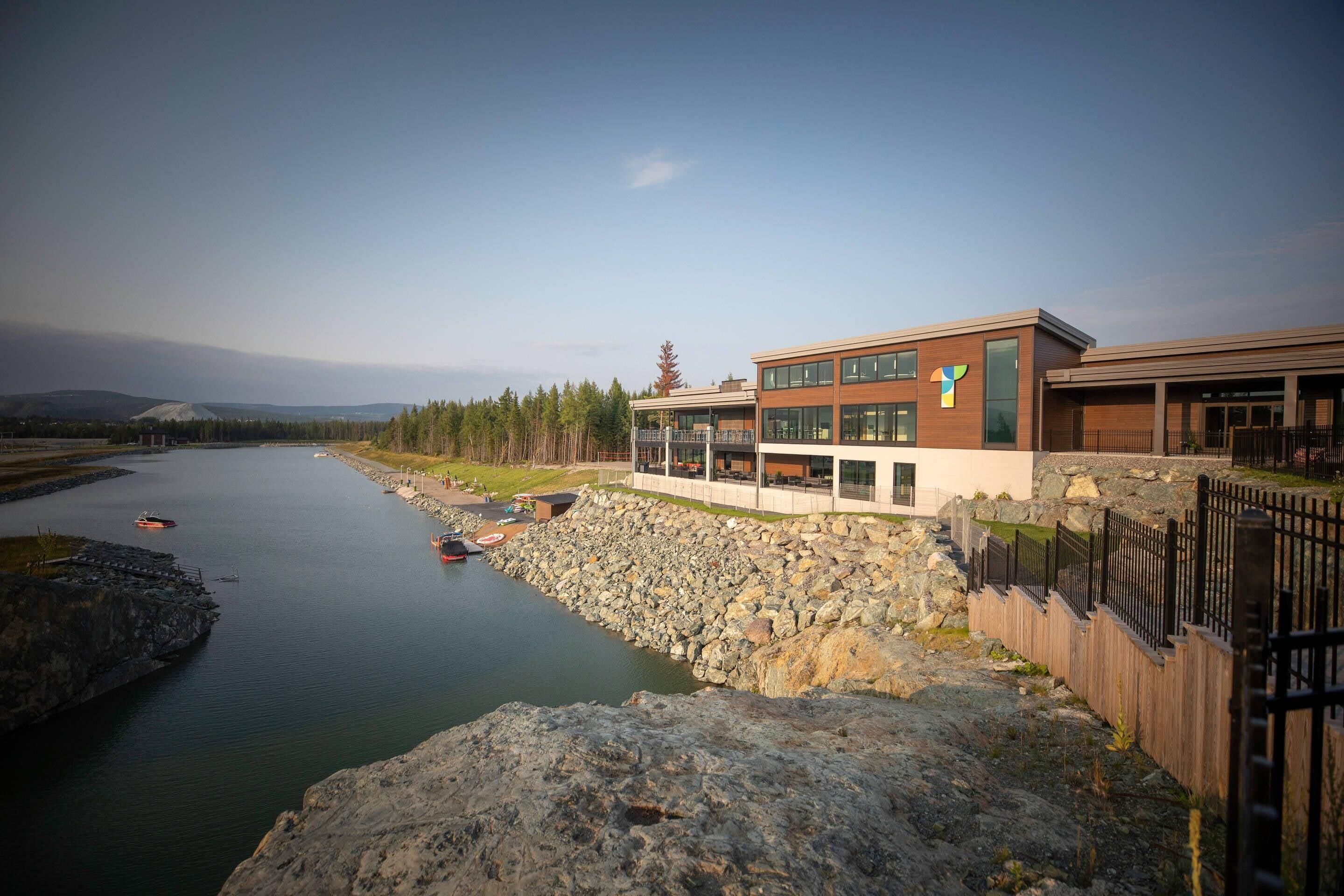 บริเวณภายนอก