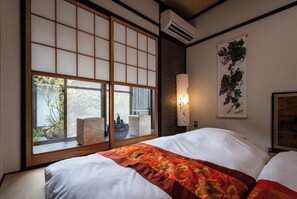 熨斗/熨衣板、WiFi、床单