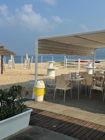 Ristorazione all'aperto. GLOBAL HOTEL