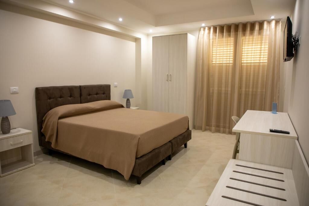 Comfort-Doppelzimmer, Balkon, Stadtblick | Kostenloses WLAN